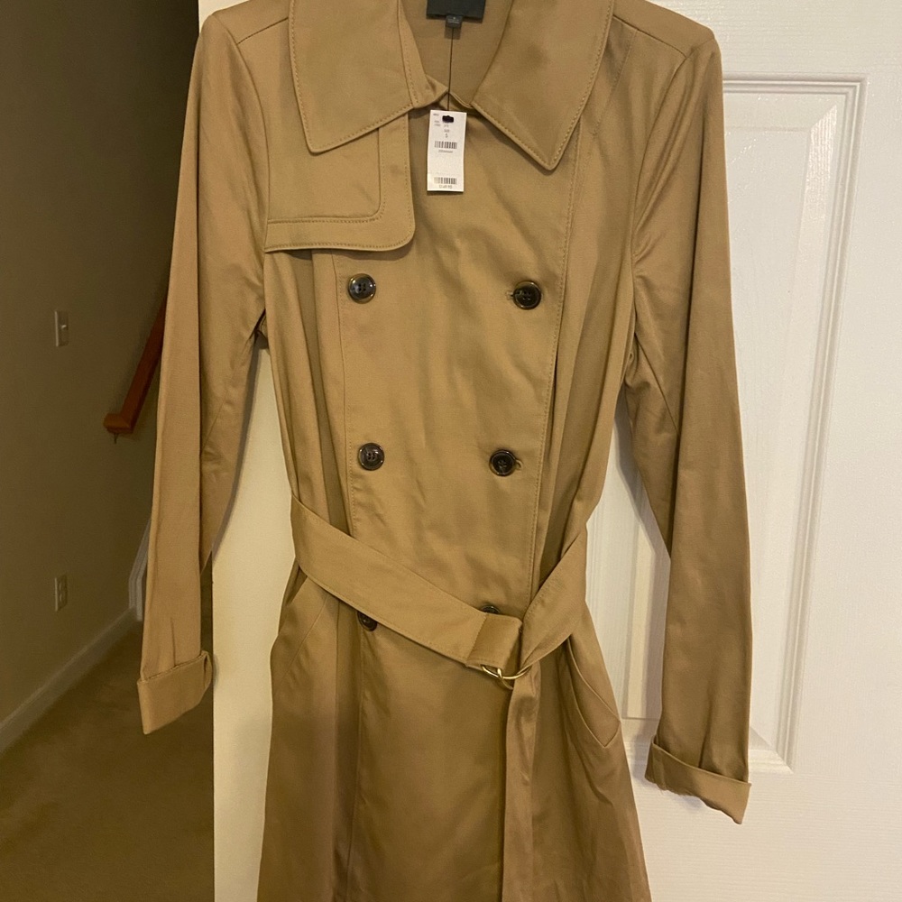 Brand New Never worn The Limited Trench coat with belt
